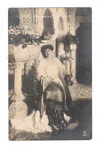 Vintage Postcard - 1908 - Queen Marie of Romania. - Bild 1 von 2