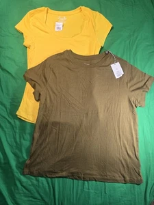 Damen Kurzarm T-Shirts Paket 2 Stück Größe XL Neu Mit Etikett - Bild 1 von 5