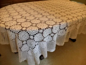 ANTIQUE 82 X 66 PURE WHITE CROCHETED TABLECLOTH - Picture 1 of 6