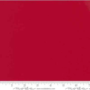 1 Yard Moda Bella Solid Christmas Red 100% cotton Quilting Fabric - Picture 1 of 1