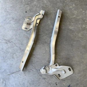 Used Oem Hood Hinges Driver & Passenger Side for Ram Truck LH RH 1500 Pair - Picture 1 of 6