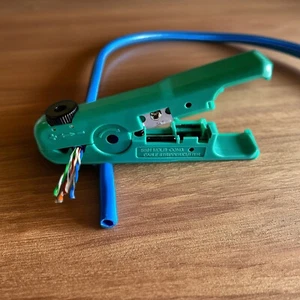 RJ45 Pass Through Crimp Tool Kit Ethernet Crimper Cat5e Cat6 Cat6A Cat7 - Afbeelding 1 van 10