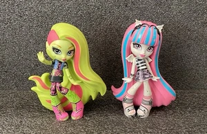 Monster High Vinyl Figures X 2 Venus Mcflytrap & Rochelle Goyle - Picture 1 of 4