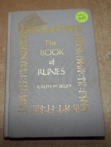 THE BOOK OF RUNES RALPH BLUM HANDBOOK VIKING RUNES ANCIENT ORACLE 1993 - Picture 1 of 7