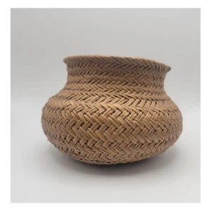 Recipiente de cesta con aguja de pino tejido vintage - Imagen 1 de 5