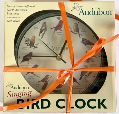 AUDUBON cantando 8”x8”x1.7” RELOJ PÁJARO diferente canto pájaro anuncia cada hora Foto 1 de 3