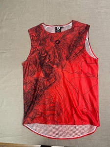 Pactimo 3XL Radtrikot rot schwarz ärmellos guter Zustand - Bild 1 von 7
