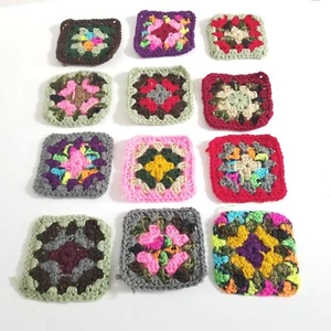 12 sottobicchieri quadrati fatti a mano all'uncinetto stile afgano nonna 4,5"" X 4,5"" colorati - Foto 1 di 19