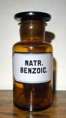 Flacon d'apothicaire ambré vintage, bouteille couleur ancien étiquette d'origine - Photo 1/4