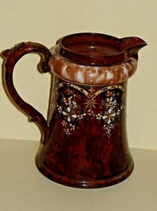 Schön verzierter Vintage Krug braun meliert - Bild 1 von 4