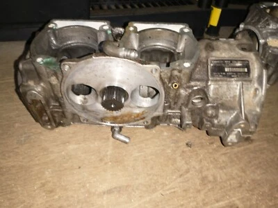 . 1996-1999 Ski-doo Formula Z 583 motor cárter cárter cárter - Imagem 1 de 4