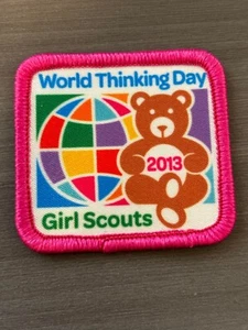 GSA World Thinking Day Girl Scouts Patch 2013   61011 - Picture 1 of 2