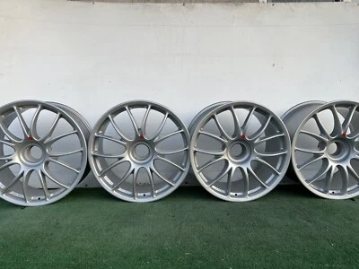 КОМПЛЕКТ ОРИГИНАЛЬНЫХ ЗАВОДСКИХ КОЛЕСНЫХ ДИСКОВ FERRARI F430 CHALLENGE 19 ДЮЙМОВ BBS RE984 RE985 - Изображение 1 из 4