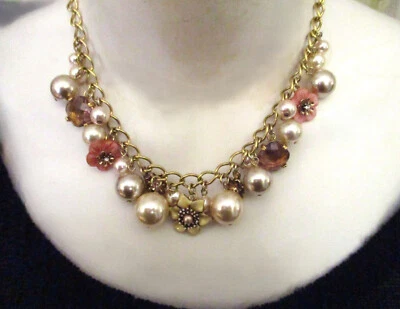 CAROLEE 短项链项链人造珍珠水晶花朵带水钻 — 第 1/4 张图片