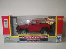 NewRay Land Rover Defender 90 (red) with Bull Bars 1:32