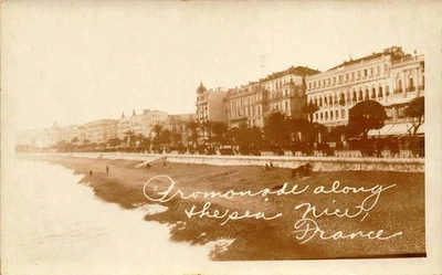 FRANCE RPPC REAL PHOTO POSTCARD: VIEW OF THE PROMENADE ALONG THE SEA, NICE - Image 1 of 2