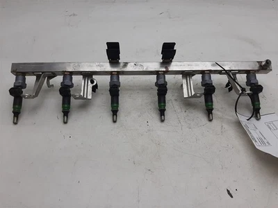 Piezas de inyección de combustible inyector de combustible cupé M56 Slev para BMW 325i 02-06 Foto 1 de 4