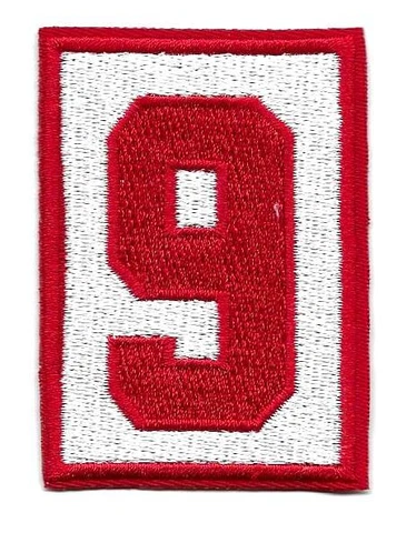 2016 DETROIT RED WINGS GORDIE HOWE "9" MEMORIAL PATCH (ROAD JERSEY) Cover