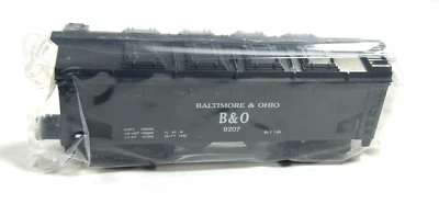 S Gauge American Flyer Baltimore & Ohio Covered Hopper 4-9207 in Original Box - Image 1 of 3