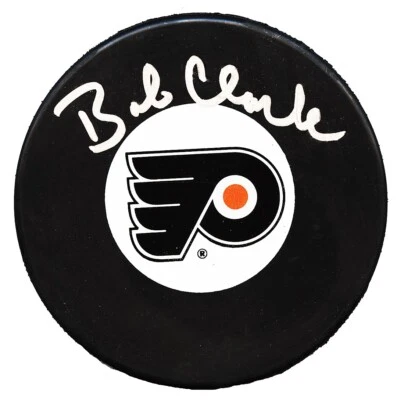 BOLD Bobby Clarke Firmado Philadelphia Flyers Juego Oficial Puck JSA Foto 1 de 3