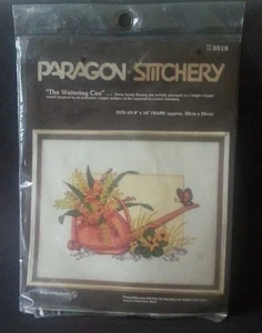 Paragon Stitchery Watering Can Garden Flowers Yarn Crewel 8X10 Crafts Sewing NIP - Imagen 1 de 3