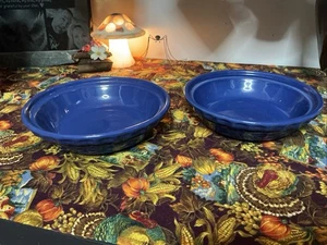 (2) Longaberger piatto piccolo per torta in ceramica fiordaliso (blu) 7" - Foto 1 di 6