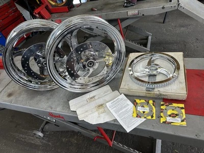 Harley Carriage Works 18 дюймов Dyna Wideglide Softail передние магнитные колеса роторы шкив - Изображение 1 из 4