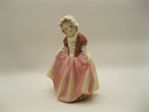 Royal Doulton Small Figurine Dinky Do HN 2120 4.75” Bone China England Vintage - Picture 1 of 12