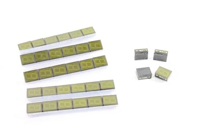 2 x Lichtschacht Siebensegment Anzeige WF VQB 28 C XD grün - Bild 1 von 4