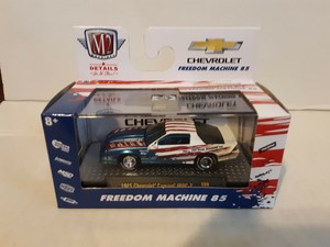 M2 Machines O'Reilly Exclusive Freedom Machine 85, 1985 Chevrolet Camaro IROC-Z