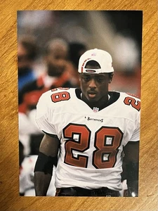 Foto istantanee Warrick Dunn tipo 1 anni 90 - Foto 1 di 2