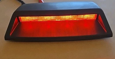 Nissan Sentra 3RD 2013-2018 luz de freno de montaje alto roja LED gris carcasa OEM Foto 1 de 4