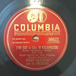 Benny Goodman Serenade in Blue/I've Got a Gal in Kalamazoo Columbia 36622 78RPM - Foto 1 di 6