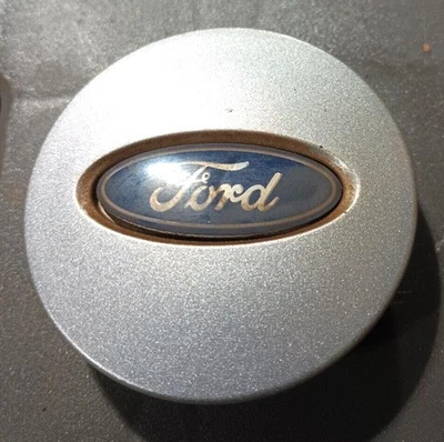 Cubierta antipolvo tapa central plateada Ford OEM 2006-12 Focus Fusion FC-30  Foto 1 de 4