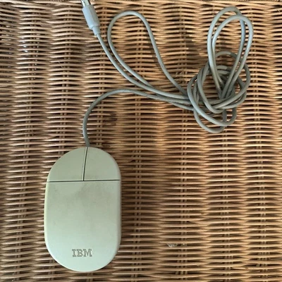 VINTAGE IBM MOUSE : 34G1913  2 BUTTON TRACKBALL PS/2 93F2379 - Image 1 of 4