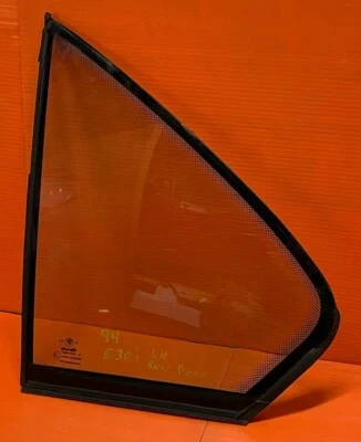 BMW 525i 530i 535i 540i M5 1989-1995 4 puertas lado izquierdo puerta trasera ventilación vidrio OEM Foto 1 de 4