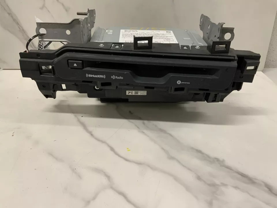 20-22 LEXUS UX200 UX250H RECEIVER RADIO COMPUTER CONTROL UNIT 8614076F20 - Image 1 of 3