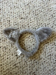Great Wolf Lodge Ears Headbands Gray Fuzzy Unique Stitched Logo - Picture 1 of 4
