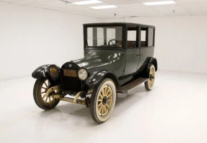 1918 Buick E50 Series Sedan - Picture 1 of 12