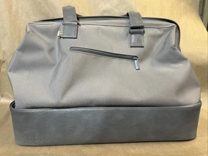 BEIS Borsa Weekender grigia usata delicatamente - Foto 1 di 7