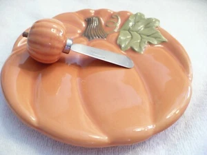 WB- HALLMARK HALLOWEEN BUTTER DISH & KNIFE (#49979 & 49981) - Imagen 1 de 7