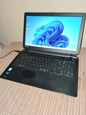 Cheap Fast Laptop Windows 11 4GB RAM 240GB SSD Pentium Intel MS Office  - Image 1 of 2