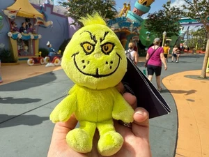 Universal Studios 2025 The Grinch Shoulder Plüsch Buddy Neu - Bild 1 von 1