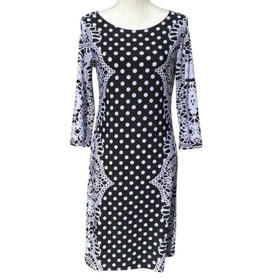 Vestido recto estampado haani pequeño a lunares floral texturizado por toda la rodilla midi Foto 1 de 4