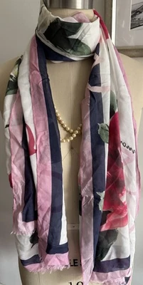 "Bufanda Talbots Love Amour Corazones Flores Rojo, Verde, Rosa, Negro 72"" X 27"" Lino" Foto 1 de 4