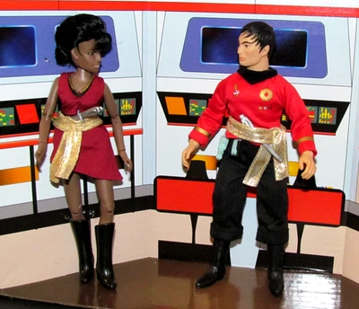 Solo figuras Mego Star Trek: Mirror Universe Uhura & Sulu 8" edición limitada Foto 1 de 4