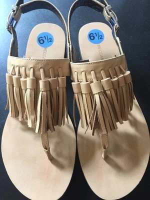 REBECCA MINKOFF Erin Tassel Leather Flat TStrap Sandals Beige Sand 6.5 Festival - Image 1 of 4