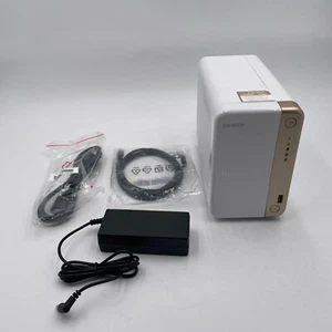 Système de stockage SAN/NAS QNAP Turbo NAS TS-262-4G (sans disque) - Photo 1/7