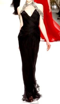 Vestido largo de seda bordado cristal pasarela colección Monique Lhuillier 6 Foto 1 de 4