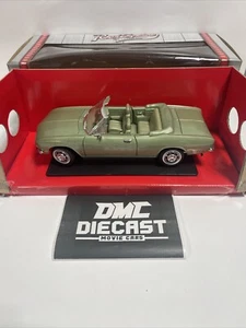 Road Signature Collection 1969 Corvair Monza 1:18 Diecast 92498 - Picture 1 of 24